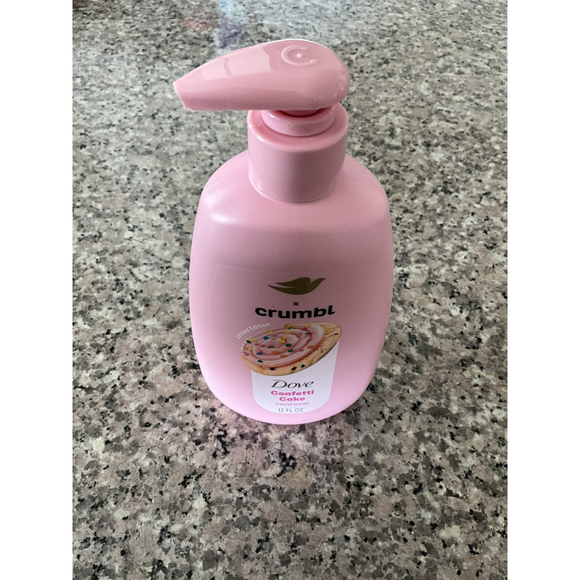 Dove x Crumbl Cookie Hand Wash Soap Confetti Cake‎ Limited Edition New - Picture 1 of 6